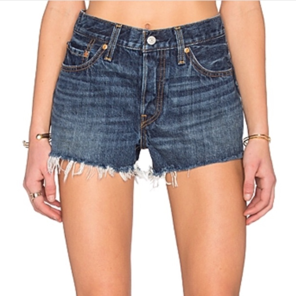 Levi jean shorts